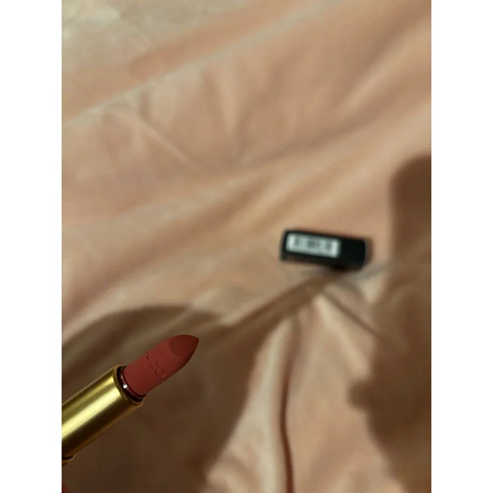 Gucci lipstick shade 208 1g - Picture 4 of 4